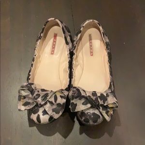 Authentic patent leather Prada flats
